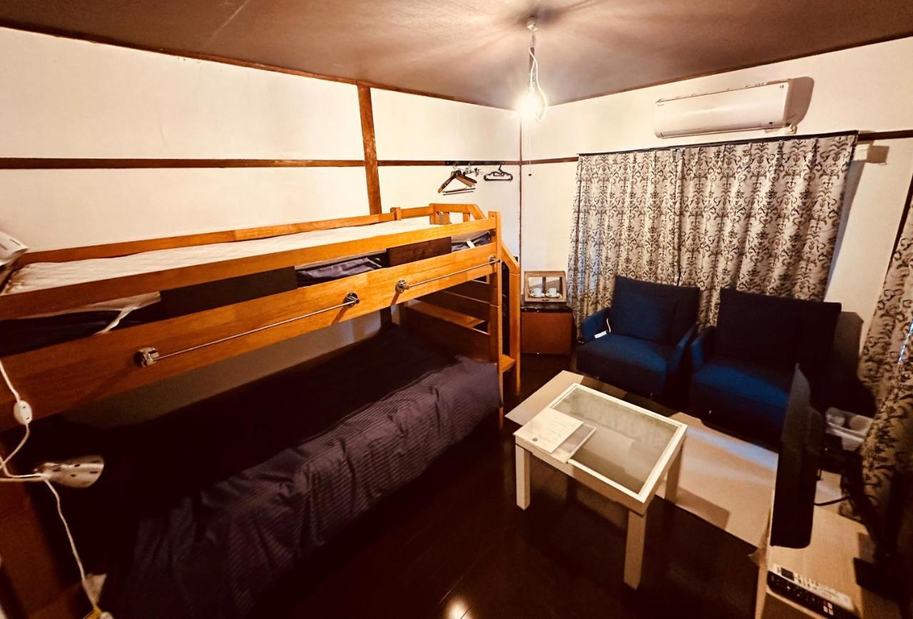 Bed&Cafe Onzo オンゾー Hotel Onomichi Exterior photo
